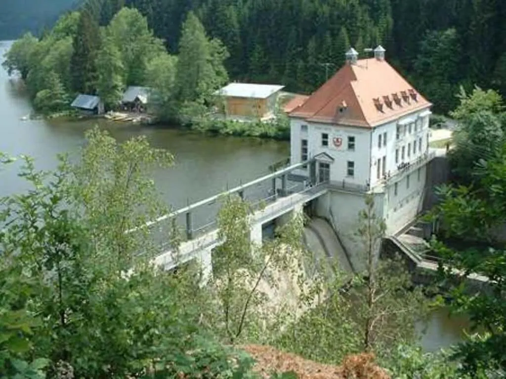 Family- Friendly Apartment In Bavarian Forest Prackenbach Holiday home